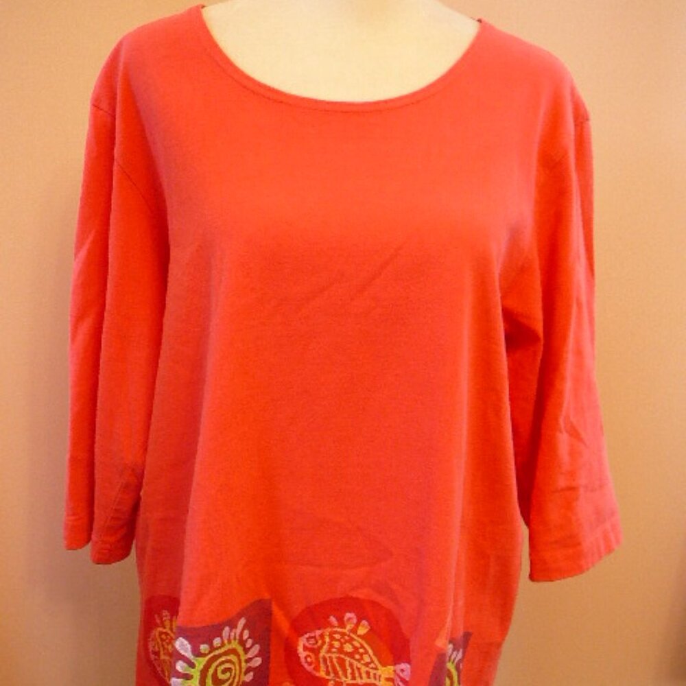 Focus Coral 3/4 Sleeve Round Neck Fish & Geometric Designs on Trim-Size Small